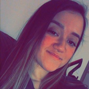Meet your Posher, Krystal